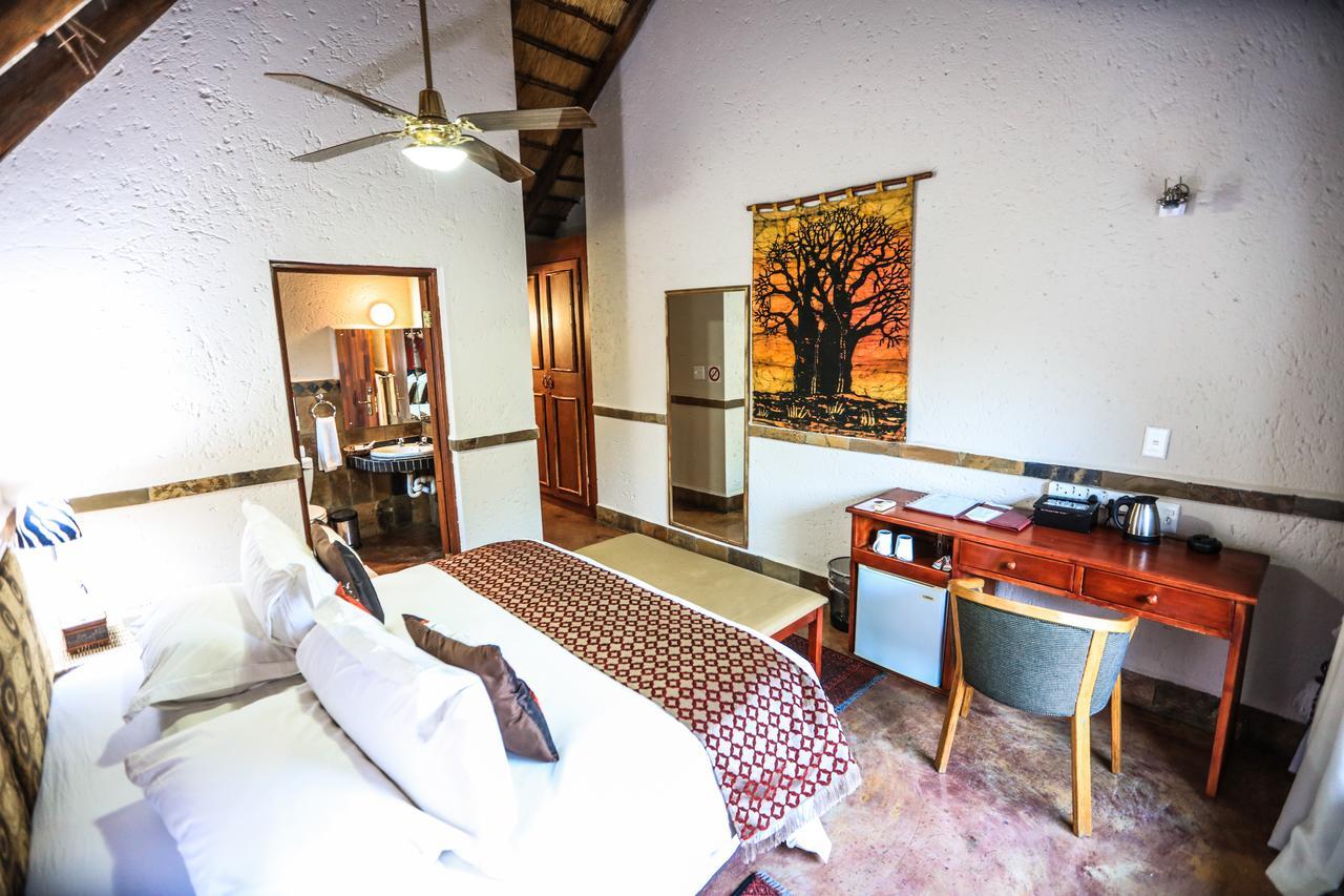 Grand Kruger Lodge And Spa Marloth Park Room photo